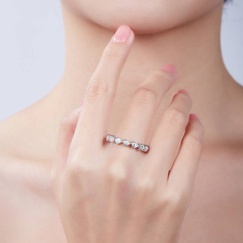 Pear shaped full body lined ring S925 silver plated platinum moissanite diamond women's ring 4.0 carats D-grade